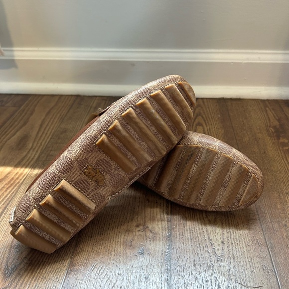 Coach Crosby Turnlock Driver Women’s Loafers - Picture 2 of 3